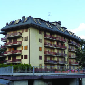 Acqua dell'acqua del sistema idrico del condominio